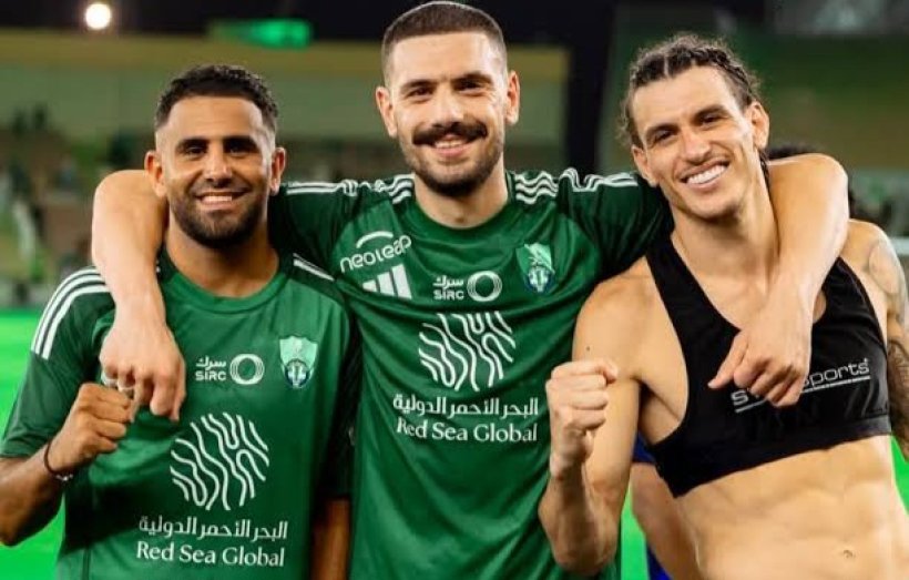 محرز خارج حسابات الأهلي أمام الرياض وديميرال يعود بقوة