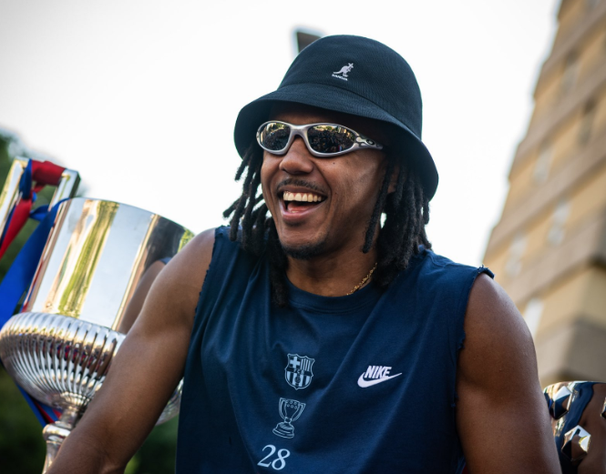 لاعب من كوكب آخر داخل الملعب وخارجه – يلا لايف