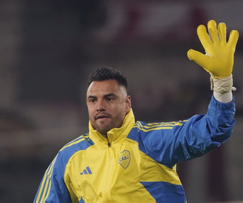 رسميًا: سيرخيو روميرو يعلن اعتزال كرة القدم