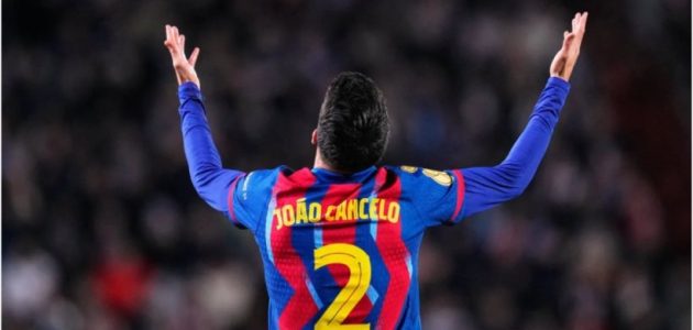 موقف صارم من الهلال بخصوص طلب برشلونة