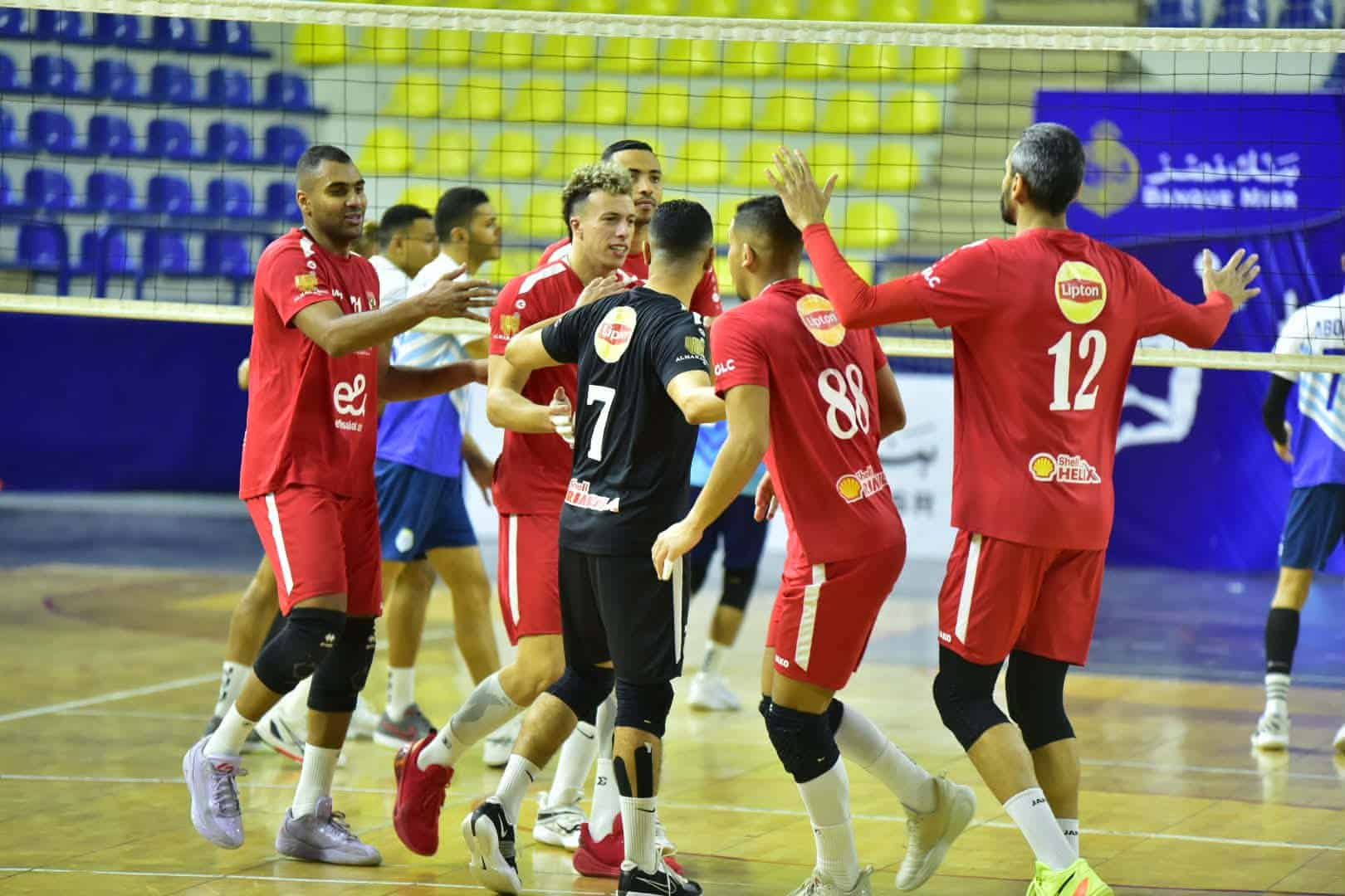 تفاصيل إصابة لاعب طائرة الاهلي بخلع في الكتف أمام الزمالك – يلا لايف