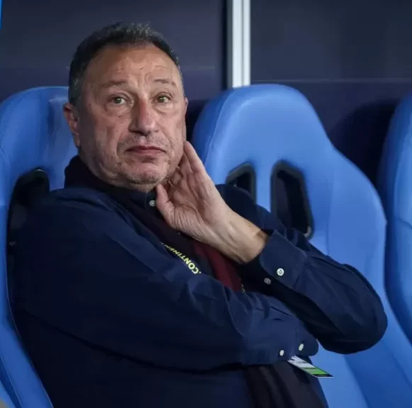 الخطيب يبتعد عن ملف الكرة بالأهلي.. ودور بارز لـ منصور وعبد الحفيظ |خاص – يلا لايف