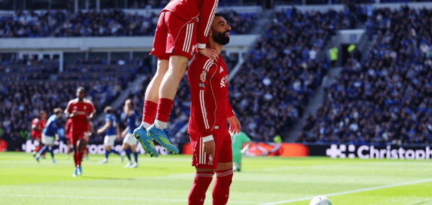 هدف محمد صلاح في مباراة ليفربول وإيفرتون بالدوري الإنجليزي