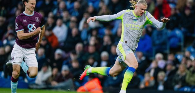 مانشستر سيتي يخطف الصدارة بفوز ثمين على بيرنلي في الدوري الإنجليزي – يلا لايف